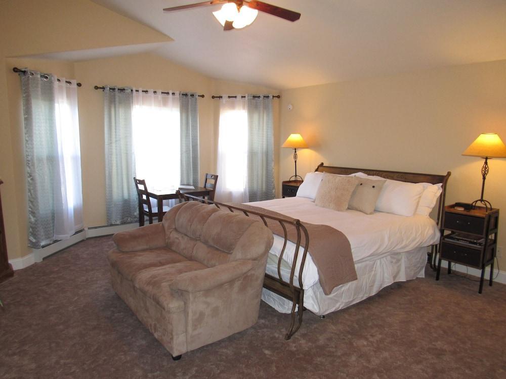 Castle Creek Bed And Breakfast Grand Junction Bagian luar foto