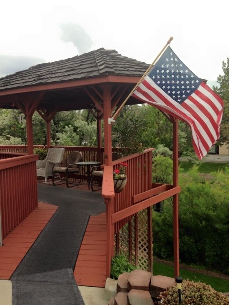 Castle Creek Bed And Breakfast Grand Junction Bagian luar foto